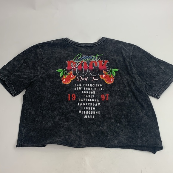 1997 Sweet Rock World Tour Graphic Crop Tshirt Size XL Distressed Black Band Tee - Picture 2 of 9